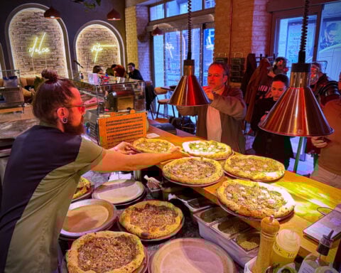 When in Rome: Budapest pizzeria offers time-travel twist with ancient Rome-inspired pie