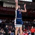 No. 4 Arizona steadies the ship with a gritty 73-66 win at No. 2 Houston