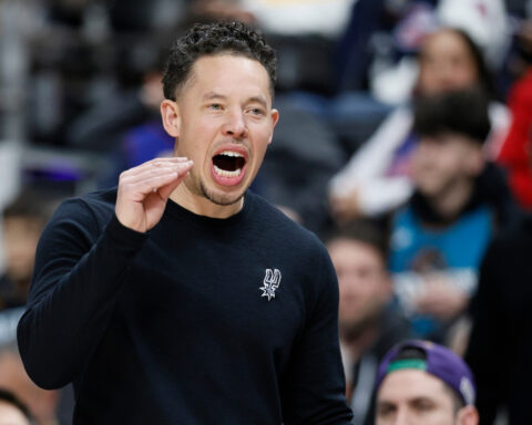 Tempers flare in Spurs-Pistons game in a matchup of 2 of NBA's top teams