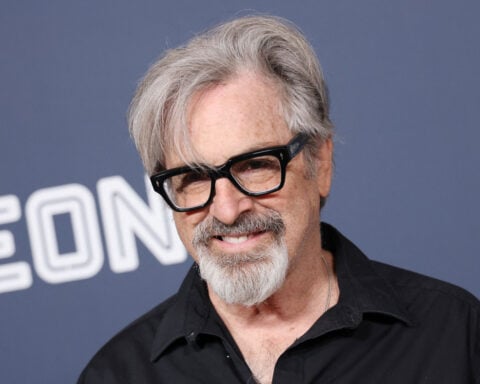 ‘Revenge of the Nerds’ and ‘Lizzie McGuire’ actor Robert Carradine dies at 71