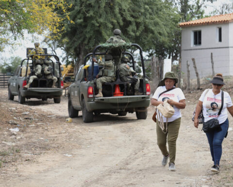 Portuguese soccer federation monitoring situation in Mexico ahead of friendly in March