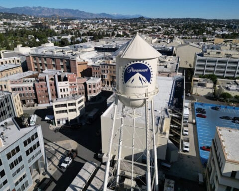 Paramount escalates Warner Bros. Discovery fight with new $31-per-share bid