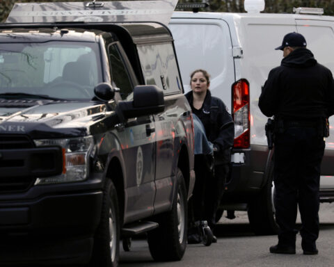 Man fatally stabs 4 people in Washington state as deputies head to serve him a restraining order