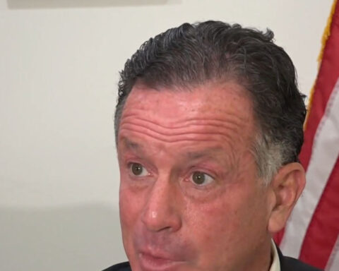 Man whose daughter is battling cancer arrested by ICE