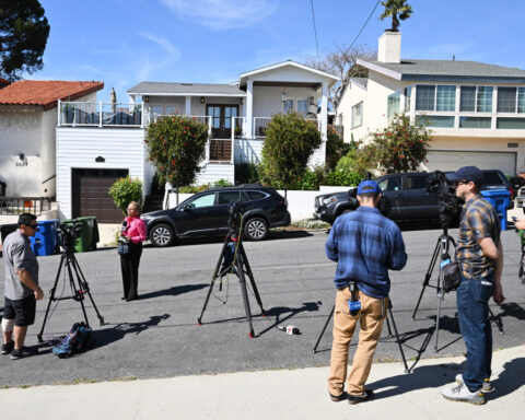 FBI searches Los Angeles school district headquarters and the superintendent’s home