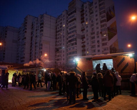 Attacks on Ukraine's energy system to lower economic growth this year and next