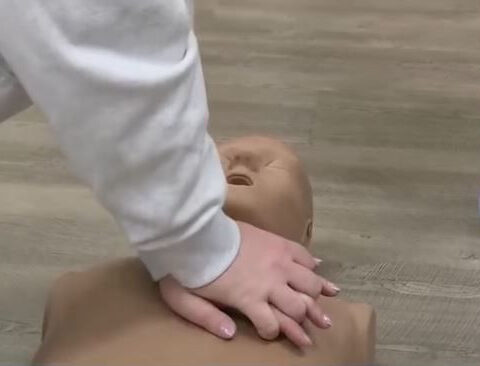 Duke University School of Medicine attempts to set world record in CPR training