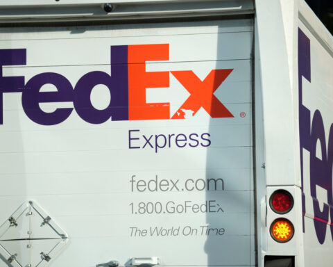 FedEx says it will return to customers any refunds it gets back from Trump's illegal tariffs