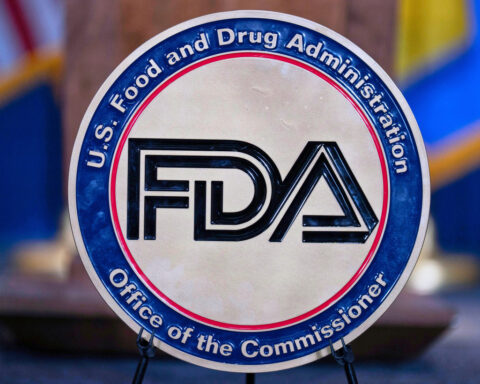 FDA to offer bonus payments to staffers who complete speedy drug reviews