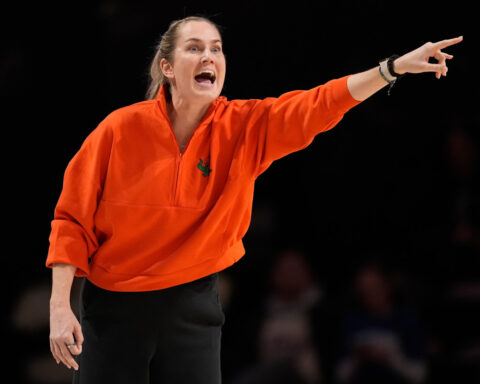 Florida women end a 25-game skid against ranked teams but could be on the verge of another reboot