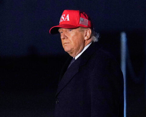 US intel did not suggest a preemptive strike from Iran before US-Israeli attacks, AP sources say