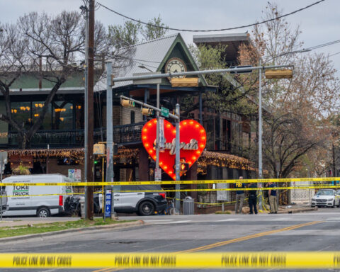 Gunshots ring out in Austin bar district