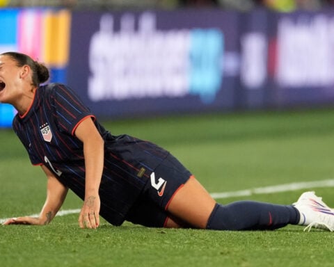 Trinity Rodman aggravates back injury late in USWNT's 2-0 win over Argentina in SheBelieves Cup