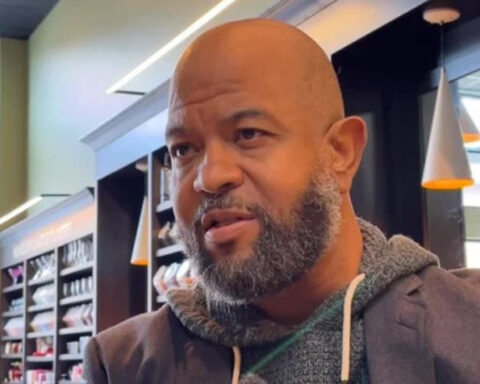 Candle shop owner lights up community while waiting for second kidney transplant