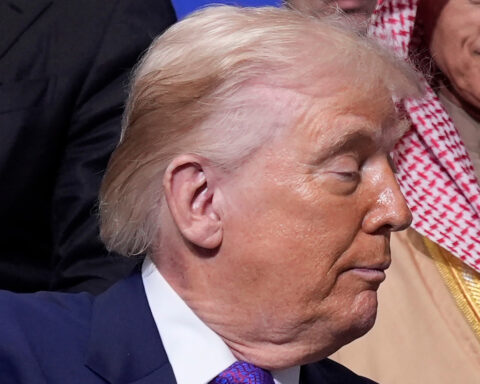 White House attributes redness on Trump's neck to skin cream but doesn't say what it's treating