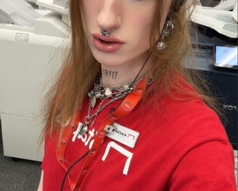 ‘Staples Baddie’ prints out a new page of her career