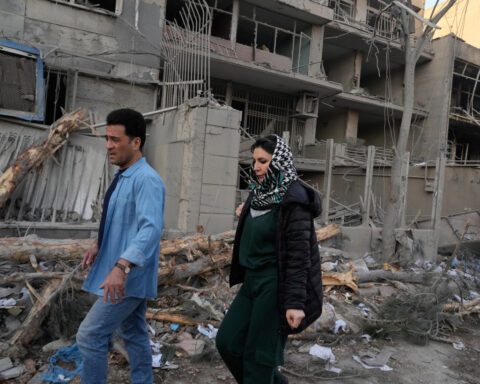 Netanyahu takes a gamble on American support for Israel with the war against Iran