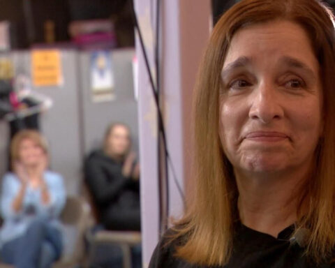 Woman living with breast cancer returns to stage with Nashville Irish Step Dancers