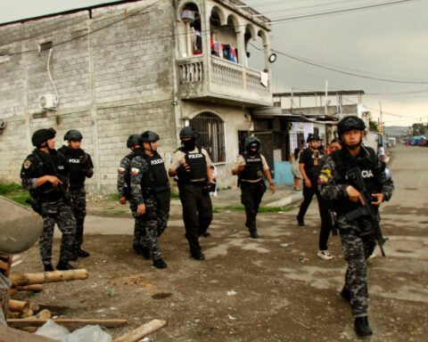 US military launches anti-drug trafficking operation in Ecuador