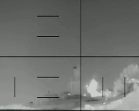 US submarine sank an Iranian warship in international waters marking a first since WWII