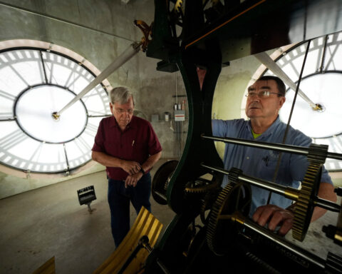 This weekend’s US clock change is a problem, and there’s a deep divide on how to fix it