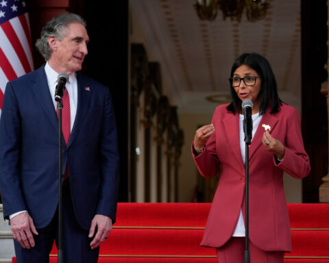 US issues a license that authorizes sales of Venezuelan gold