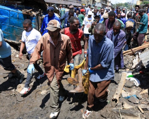 At least 25 dead in Kenya after heavy rain brings flash floods and flight disruption to Nairobi