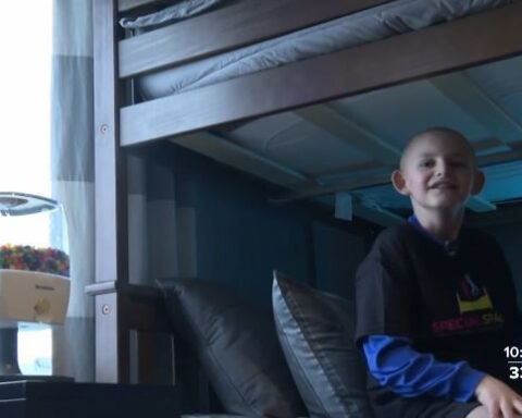 Boy battling bone cancer gets bedroom makeover, Creighton men's basketball joins surprise