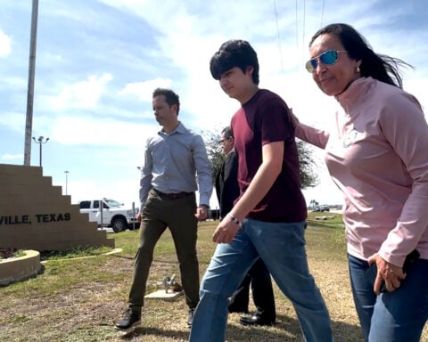 Two teen brothers in Texas mariachi band are released from ICE custody amid bipartisan criticism