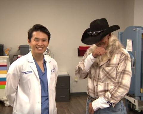 "I will jump for you!" Burn survivor gets his doctor to go skydiving