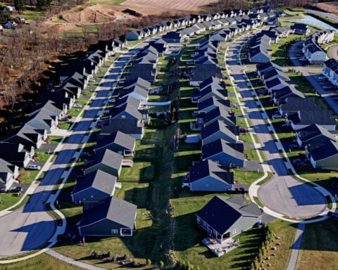 Trump signs executive orders aimed at addressing home affordability concerns ahead of midterms