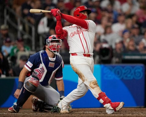 U.S. beats Canada 5-3, advances to the World Baseball Classic semifinals