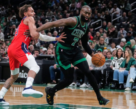 Tatum scores 20 points in 32 minutes, Celtics hand Wizards 11th straight loss 111-100