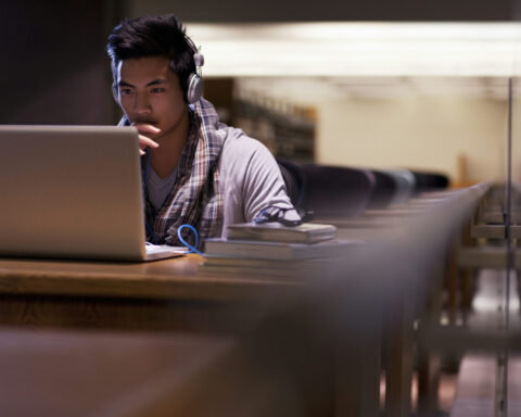 A writing professor’s new task in the age of AI: Teaching students when to struggle
