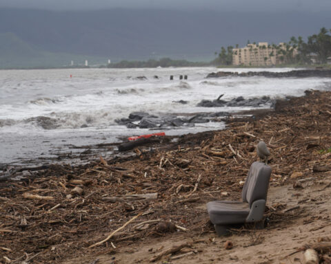 Winds, blizzards and triple-digit heat put over half of the US in the path of extreme weather