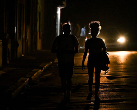 CNN breaks down what a total collapse of the power system means for Cubans