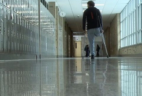 Michigan wrestler defying all odds to get back on the mat after losing his leg to cancer