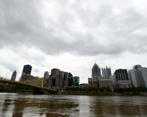 Pittsburgh’s air pollution estimated to claim 3,000+ lives per year − and EPA rollbacks aren’t helping
