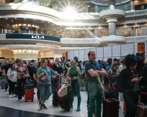 Trump threatens to deploy ICE agents to airports Monday if funding deal isn’t reached