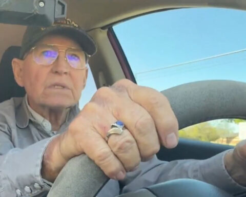Doorbell video sparks support for elderly veteran delivering food late at night