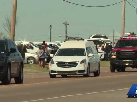 Hundreds line Goldsby streets to honor volunteer firefighters killed in crash