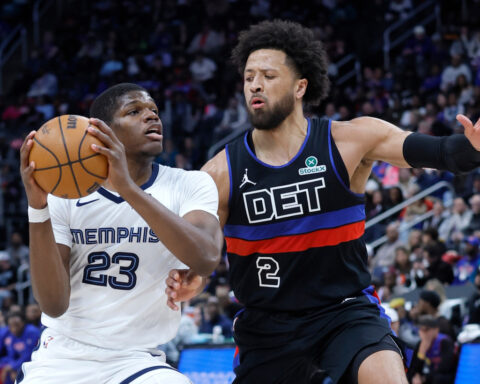 Players like Cunningham should have award eligibility, NBPA says in push for 65-game rule change