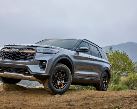 The better family SUV. Edmunds compares the Ford Explorer and Nissan Pathfinder