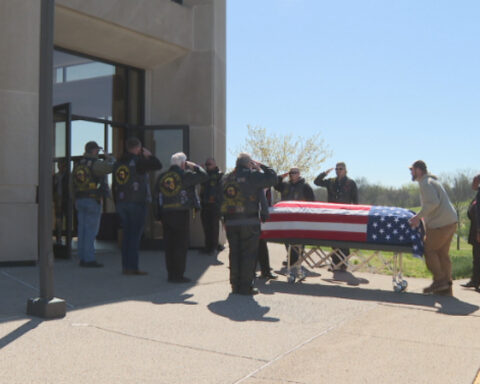 Community members gather to honor Army veteran who died with no known surviving family in the area