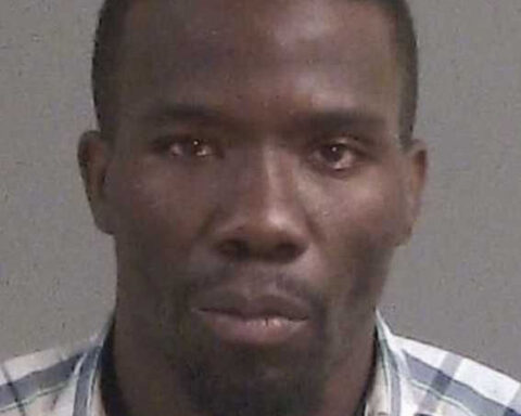 Officer discovers meth during encounter with naked man at gas station