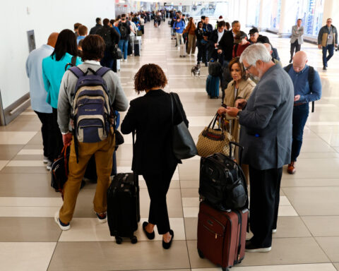 Trump says he'll sign order to pay TSA agents as Senate works into the night on funding deal
