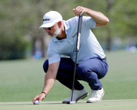 Paul Waring trying to get his game on track and leads in Houston by one shot over Woodland