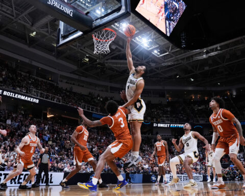 Kaufman-Renn tips in game-winner to send No. 2 seed Purdue past 11th-seeded Texas 79-77 in Sweet 16