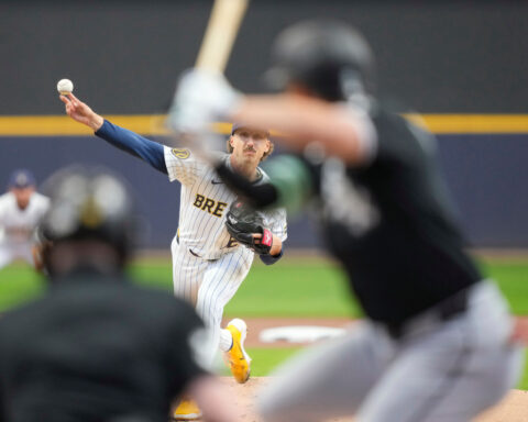 White Sox's Murakami joins Guardians' DeLauter in exclusive club with HRs in first 3 MLB games