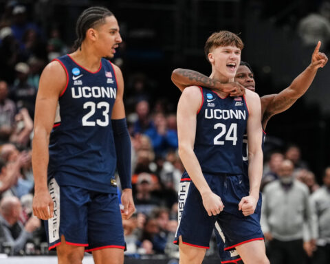Mullins Madness! Freshman's 35-footer gives UConn a 73-72 win over Duke and a Final Four spot